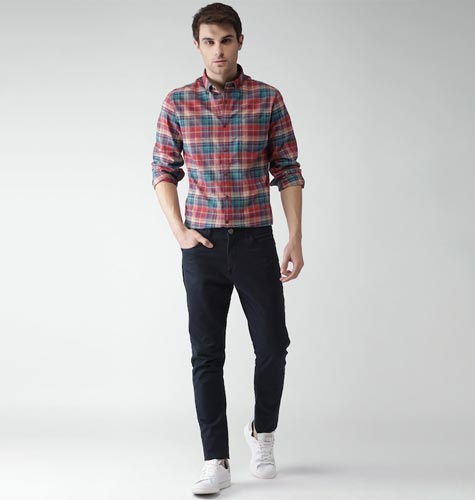 Men Red & Blue Checked Casual Shirt